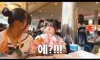 쪽팔려서 입 앙 다문 일본 여중생