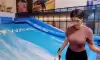 서핑 타는 사이즈가 다른 정수빈