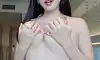 물컹 하다고.. 움켜쥐고 인증해주는 킹프리카 누나