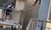 불타는 옆건물,구조대 도착전 테이블부터 든 이웃들