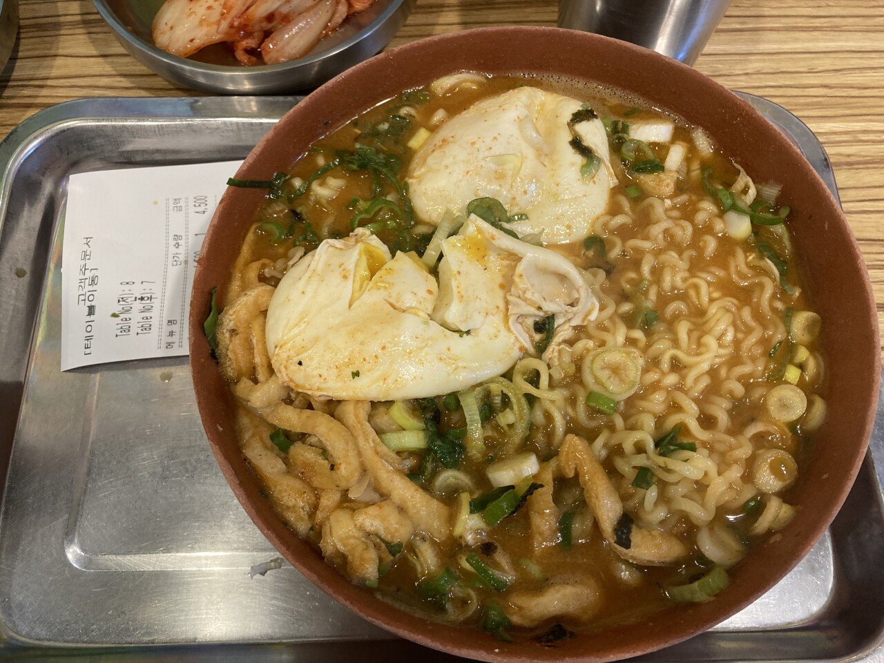15e86b827ae90cddb155380848504079.jpeg 아침엔 뜨끈한 라면한그릇!
