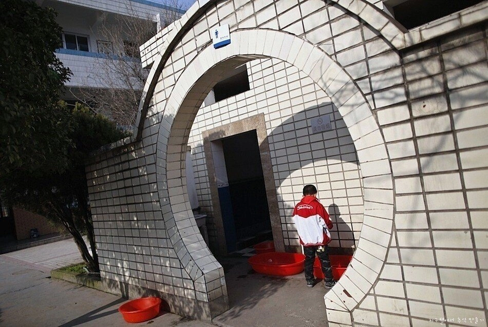 58ce934f1fb9b24be32741321cfda21a.webp 중국의 전통음식 오줌달걀 ㄷㄷ.jpg
