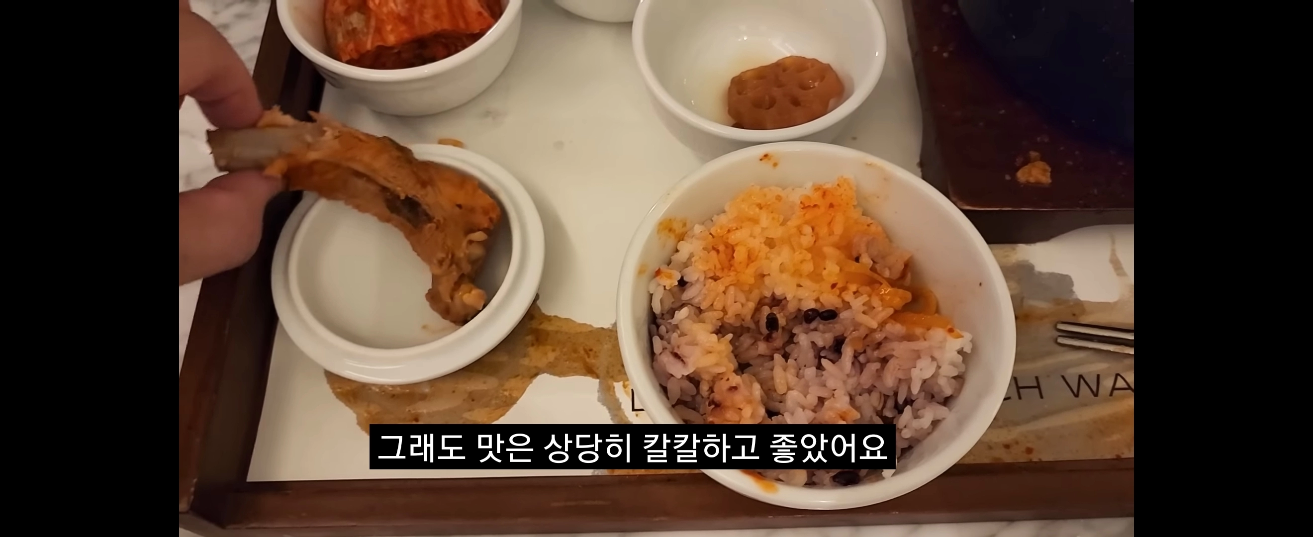 f4e12a8bcf85244629262f2c97ea2716.webp 38000원짜리 잠실 호텔 김치찌개