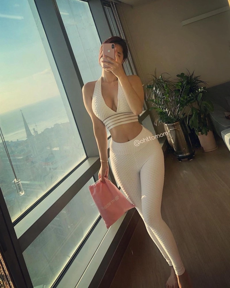 d9778b74271b307e7c9709fe6cf6599c.webp 맘중맘 오또맘.gif