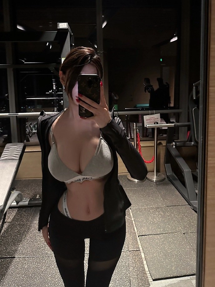 헬스장 벗방