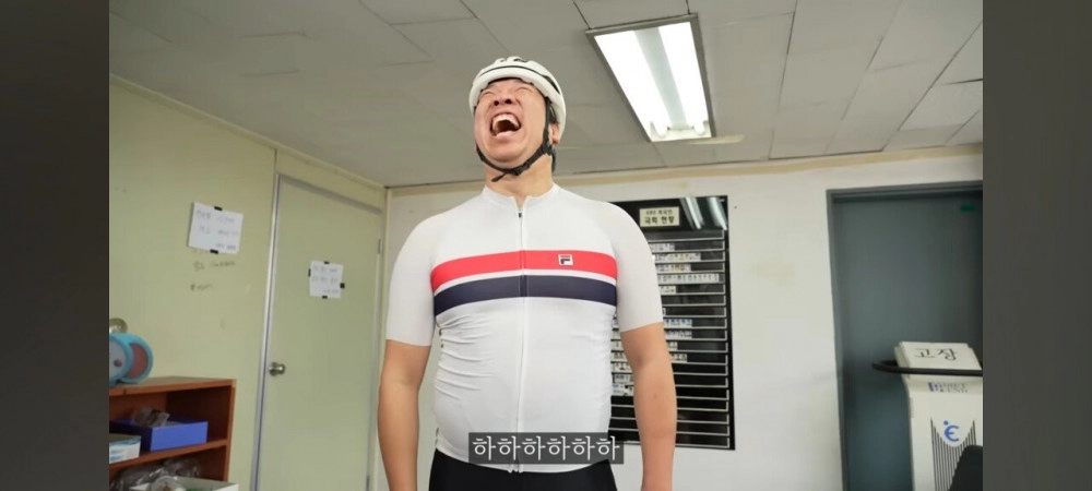 시대가 지났는데 아직도 얼굴원툴로 개그하려는 사람