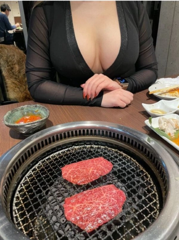 소고기 땡기게 만드는 사진