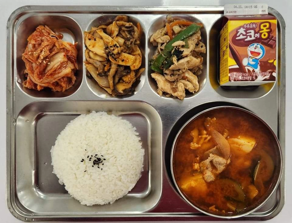 육군 6사단 식단 근황 ㄷㄷ