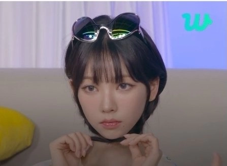 카리나도 숏컷하면 은근 잘어울릴듯