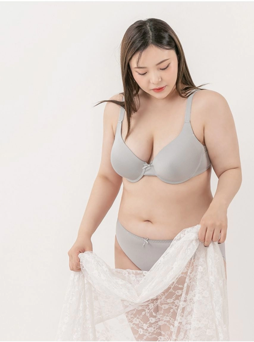 살빼면 이쁠것 같은 여성