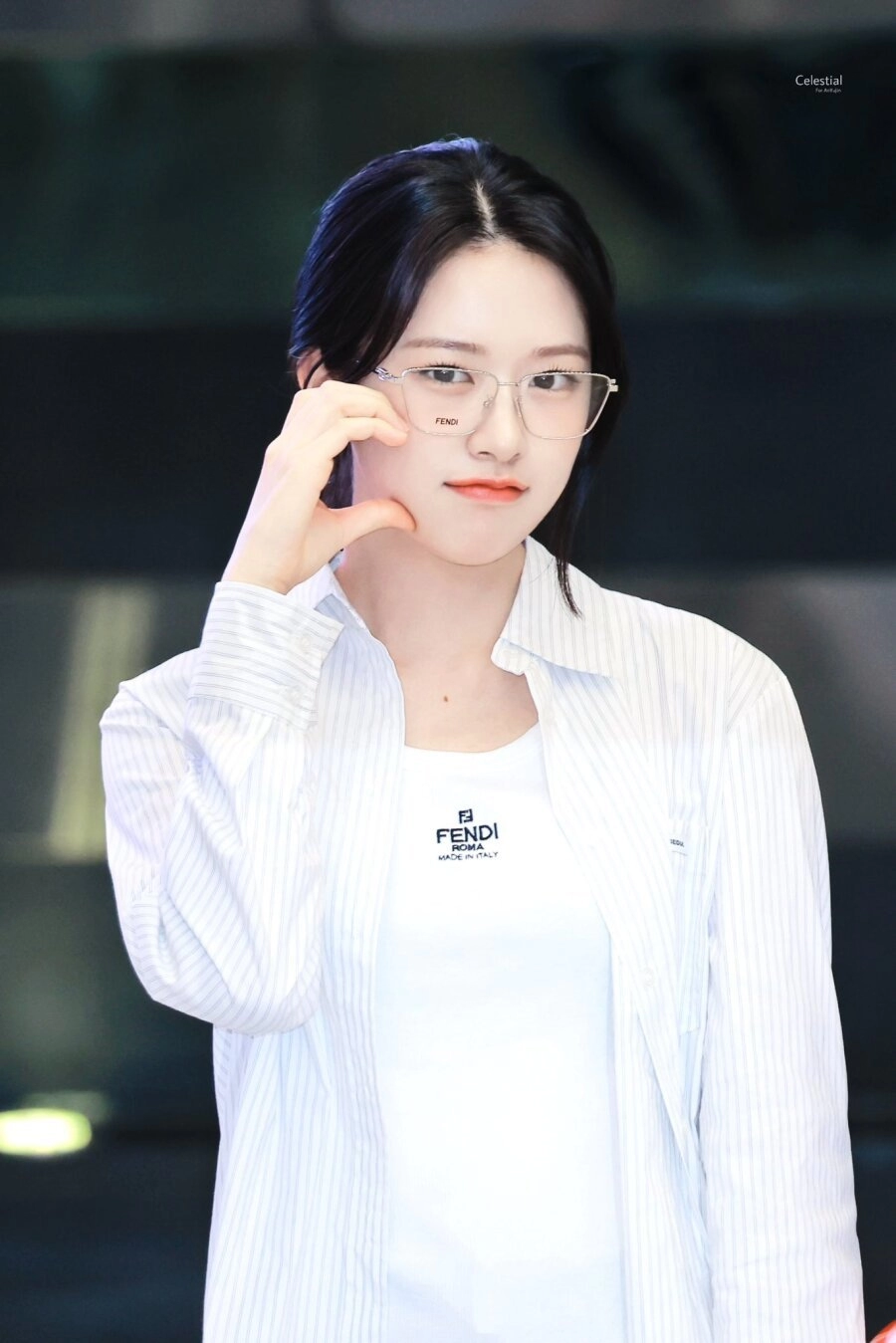출국하는 안유진 미모 실화냐
