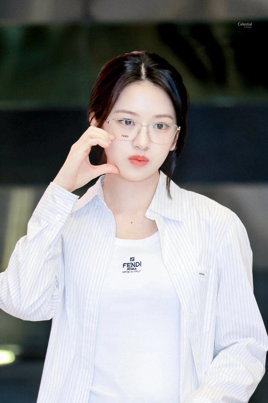 출국하는 안유진 미모 실화냐