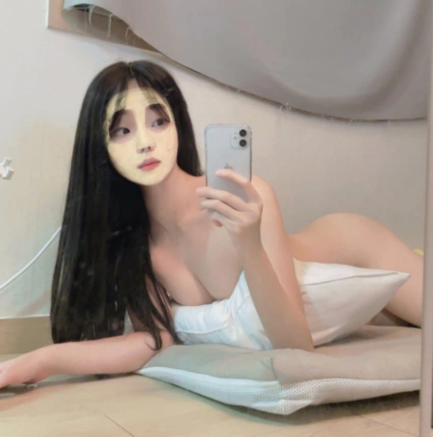 몸매 지리는 누나들의 거울 셀카