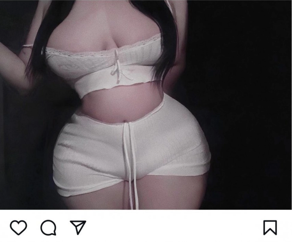 이런 몸매가 현실에서 가능하네