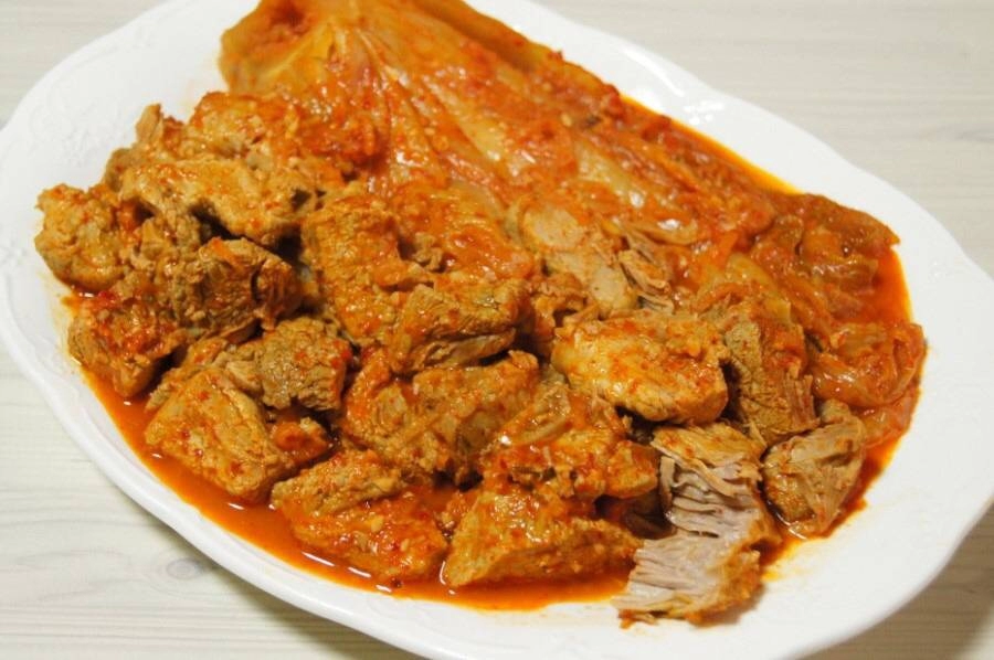 짱맛인 묵은지 김치찜.