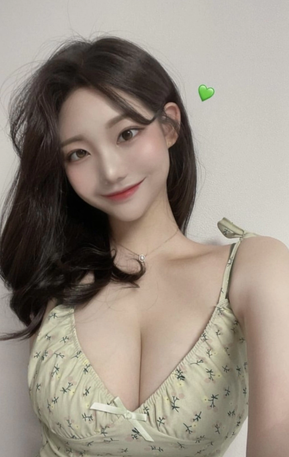 이 비주얼에 몸매까지 ㄷㄷ