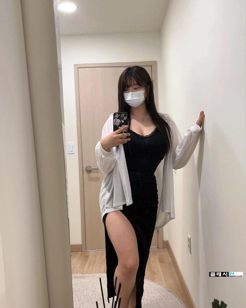 여친이 이런 사진 보내오면 힘들더라