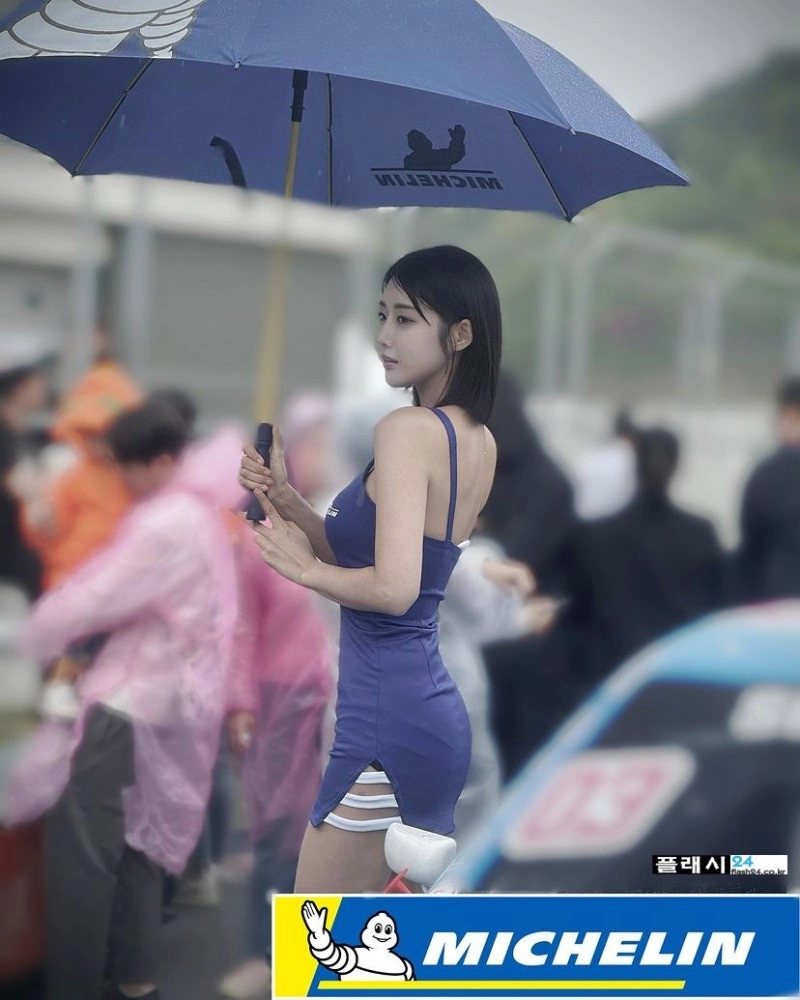 유혹하는 모델 유다연 스킬