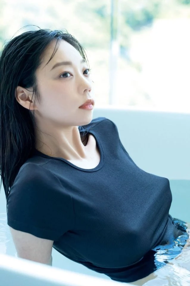 후 옷 다 입고 있는데 빨딱거린다