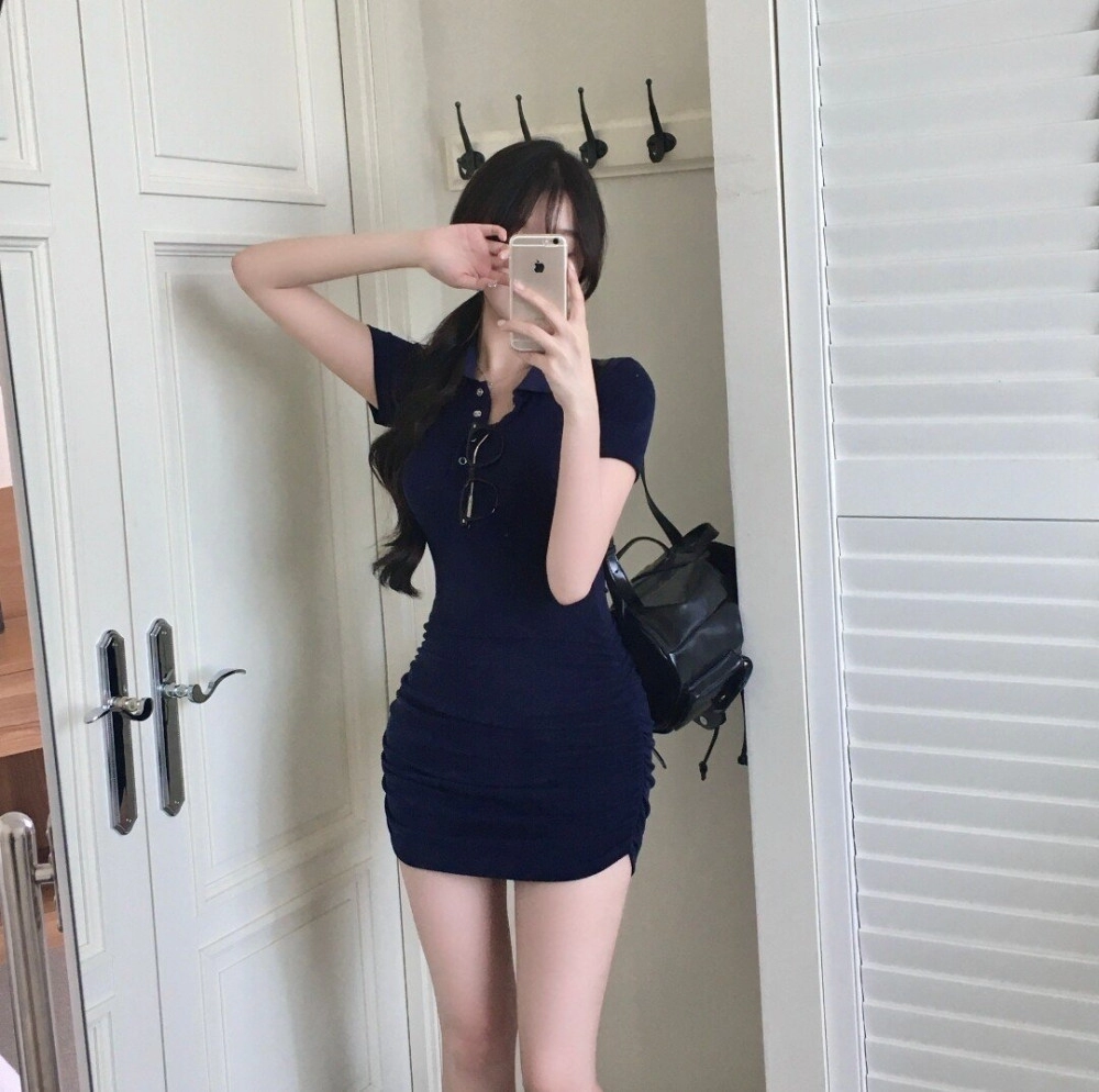 원피스 입은 여대생 몸매