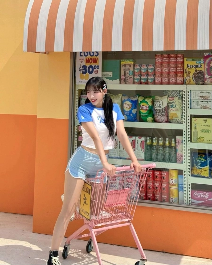 맥심 7월 표지모델 클라스