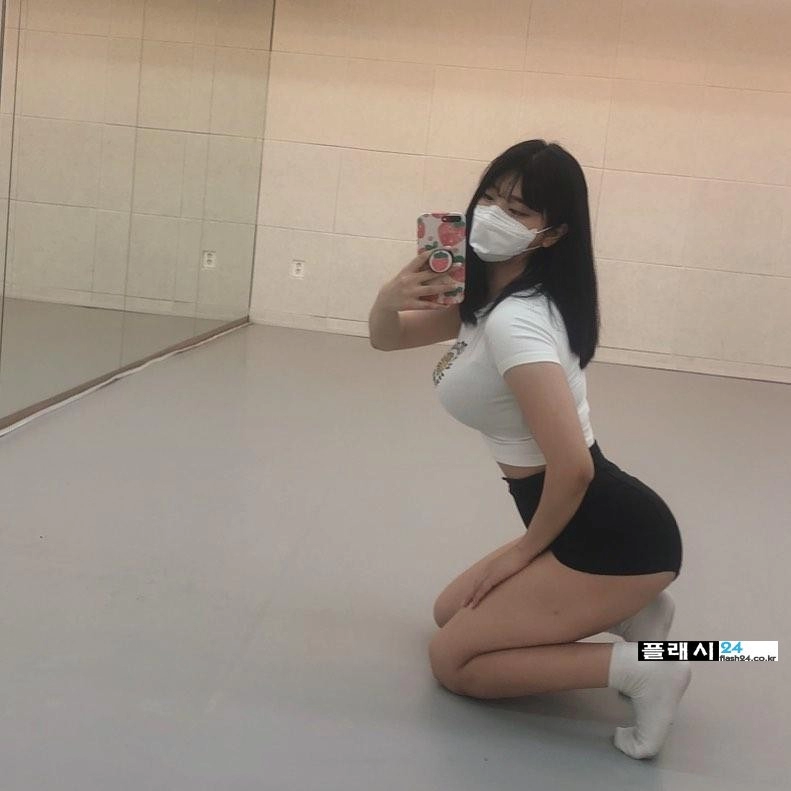 여친이 이런 사진 보내오면 힘들더라