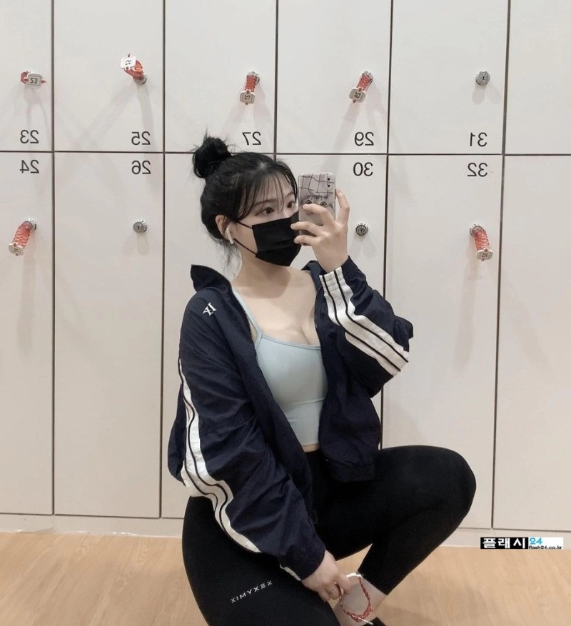 운동하는 유빈이 헬고생 피지컬