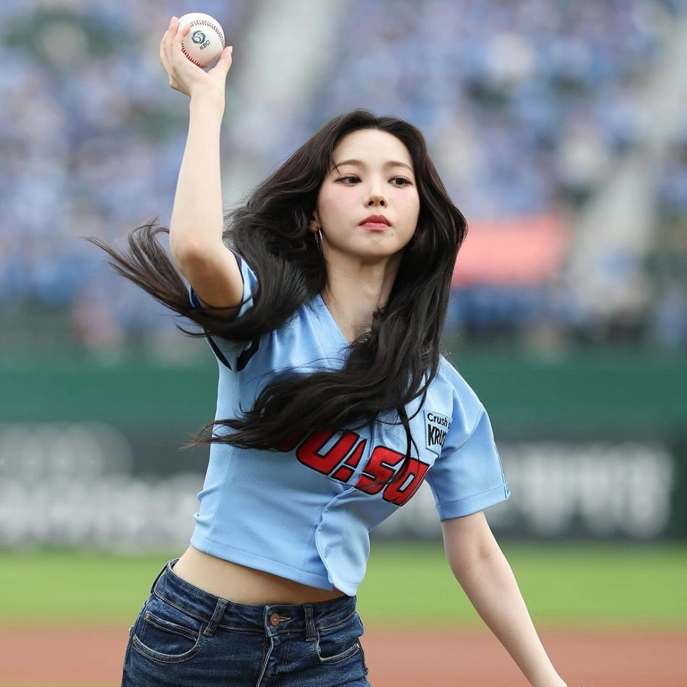 롯데자이언츠 공식 인스타 카리나