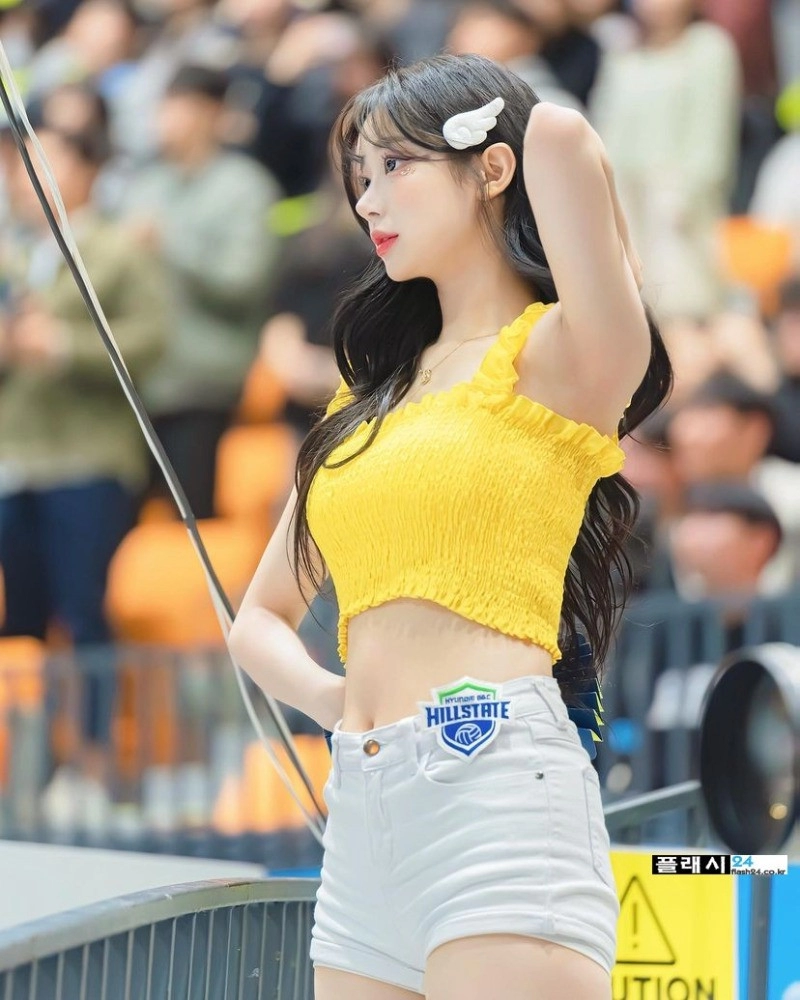탄력좋은 이주은 치어리더 힙라인