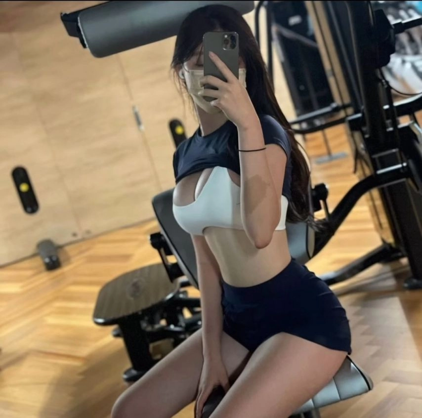 매일 오운완 체크하는 헬스녀