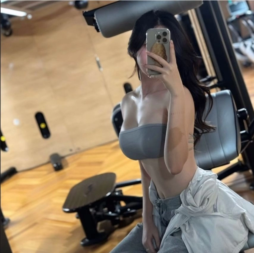 매일 오운완 체크하는 헬스녀