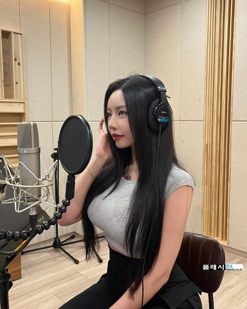 모델 동그란의 색기 인스타그램