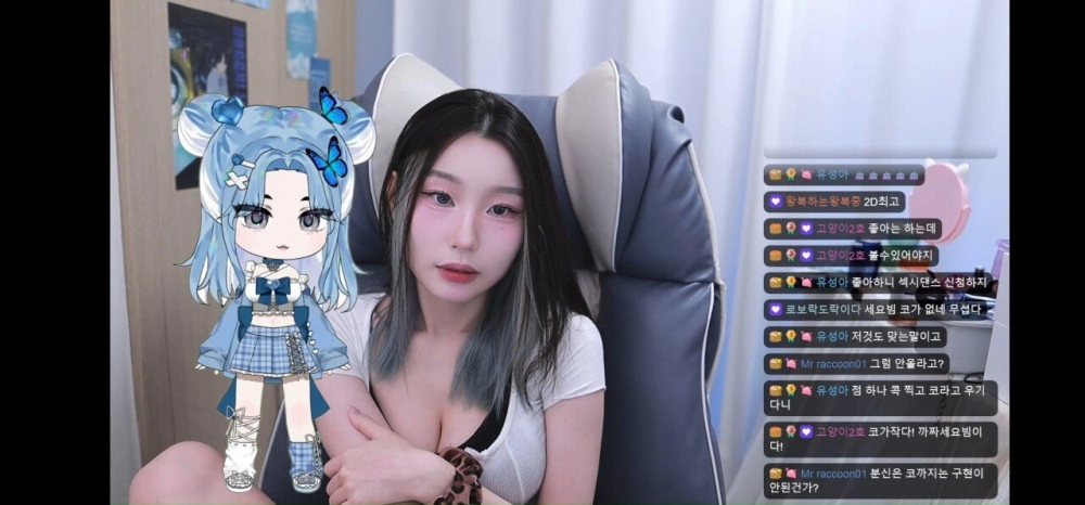 츄리닝 살짝 내려서 꿀복근 야꼽 보여주는 세요빔 피지컬