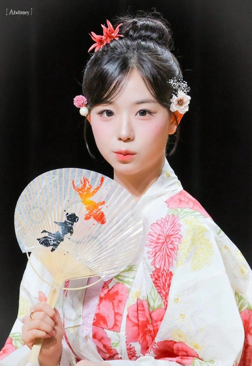 김채연 유카타 미모