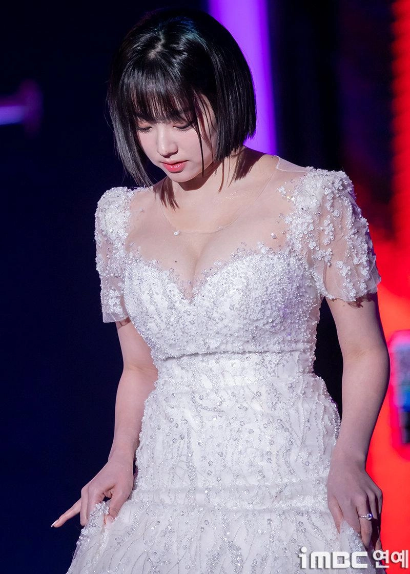 강미나