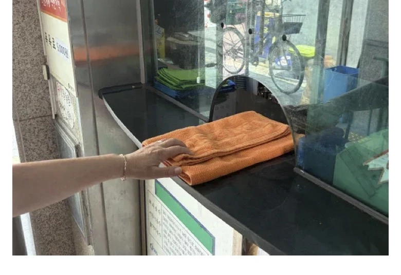 '여탕 수건비' 목욕탕 업주들의 항변...
