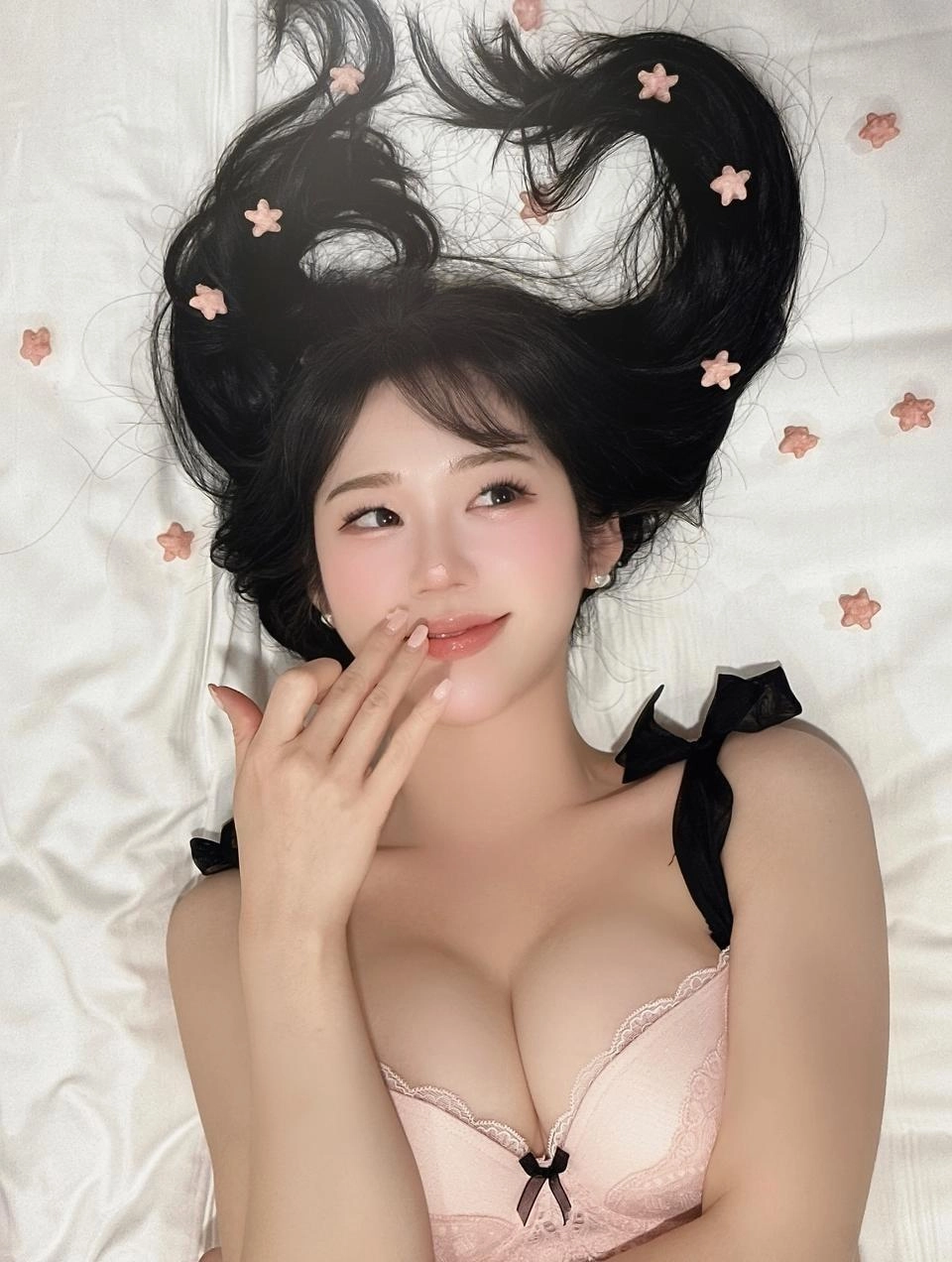 러블리한 속옷 모델 몸매