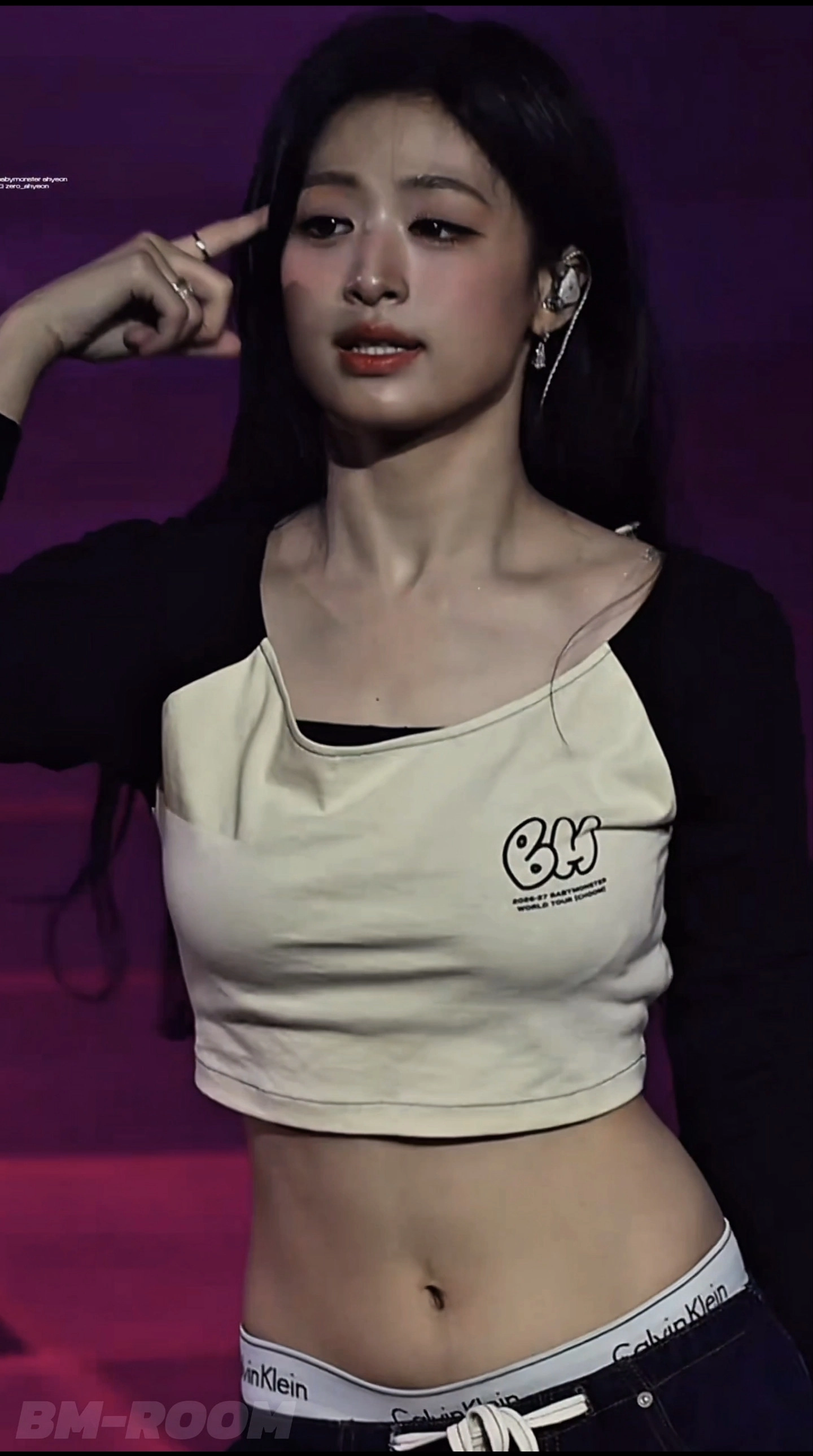 아현 비주얼 미쳤다