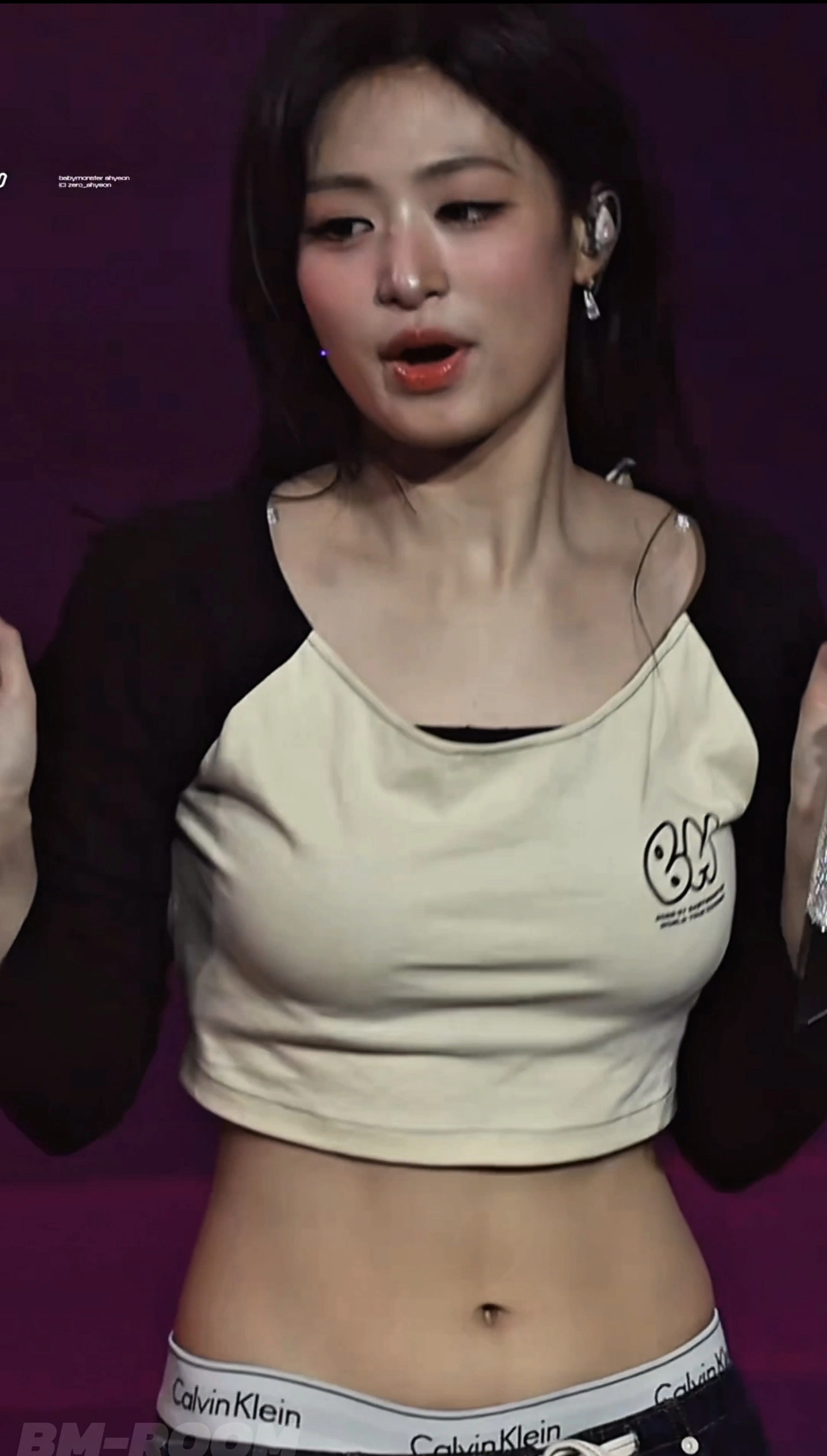 아현 비주얼 미쳤다