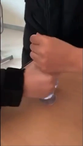 딜도로 대딸연습하는 고딩들