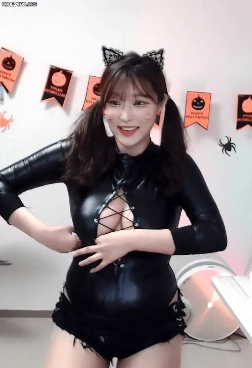 김갑주 밑슴땀 닦는 희귀자료