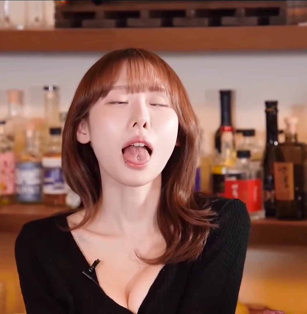 스푸닝 설희 아헤가오 표정 레전드 찍었다