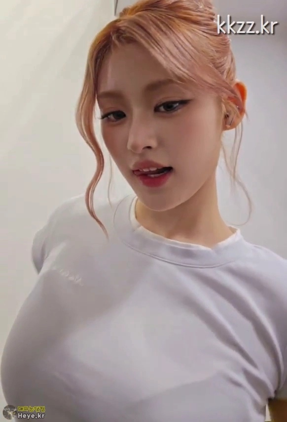 아테나 비주얼 미쳤다
