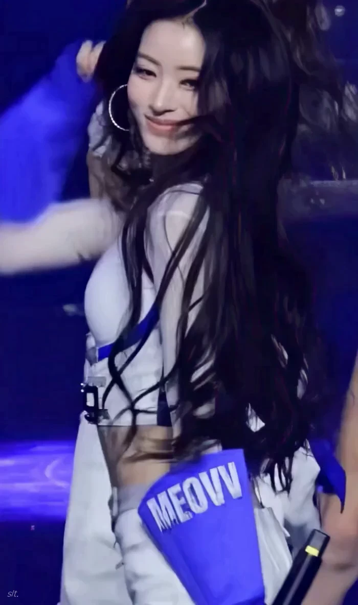 안나 미야오 분위기