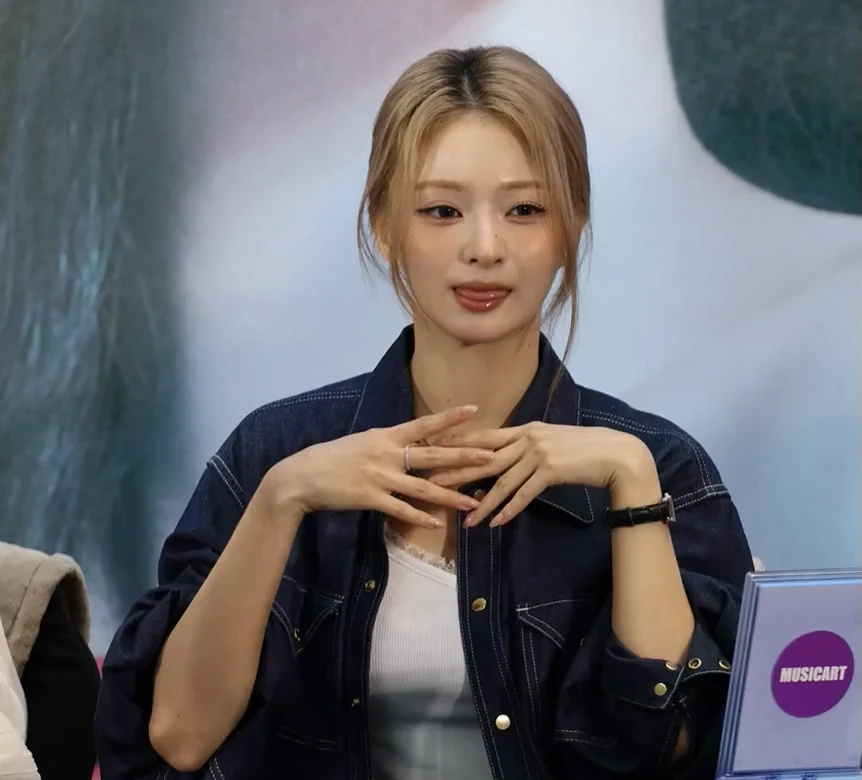 이나경 템아일체