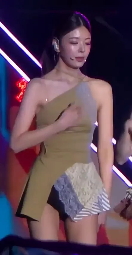 리아 아담한 무빙